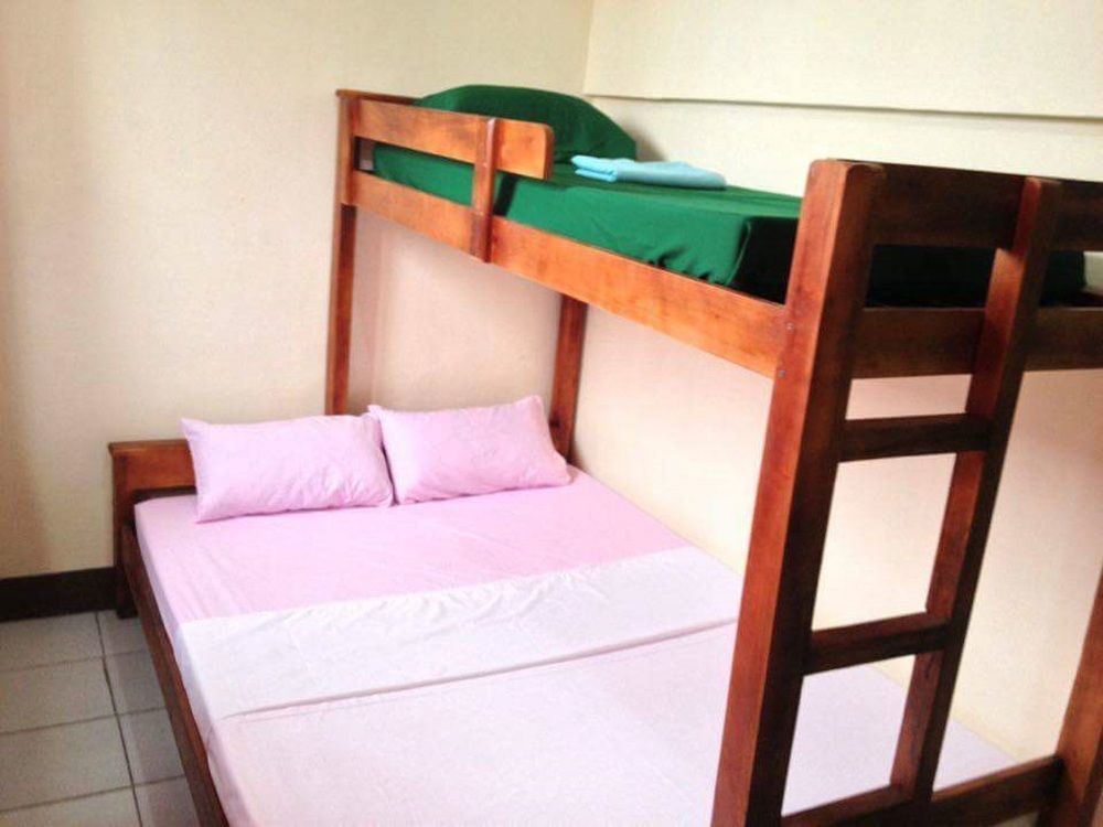 Friendly'S Guesthouse Hotel Cebu Екстериор снимка