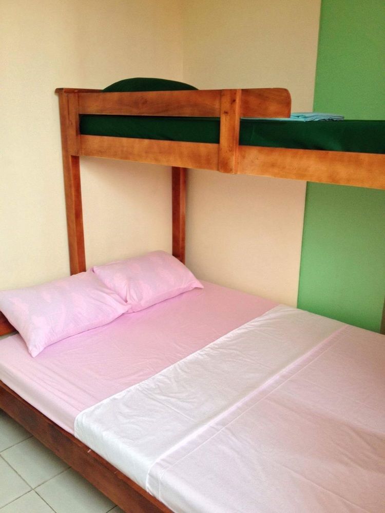 Friendly'S Guesthouse Hotel Cebu Екстериор снимка